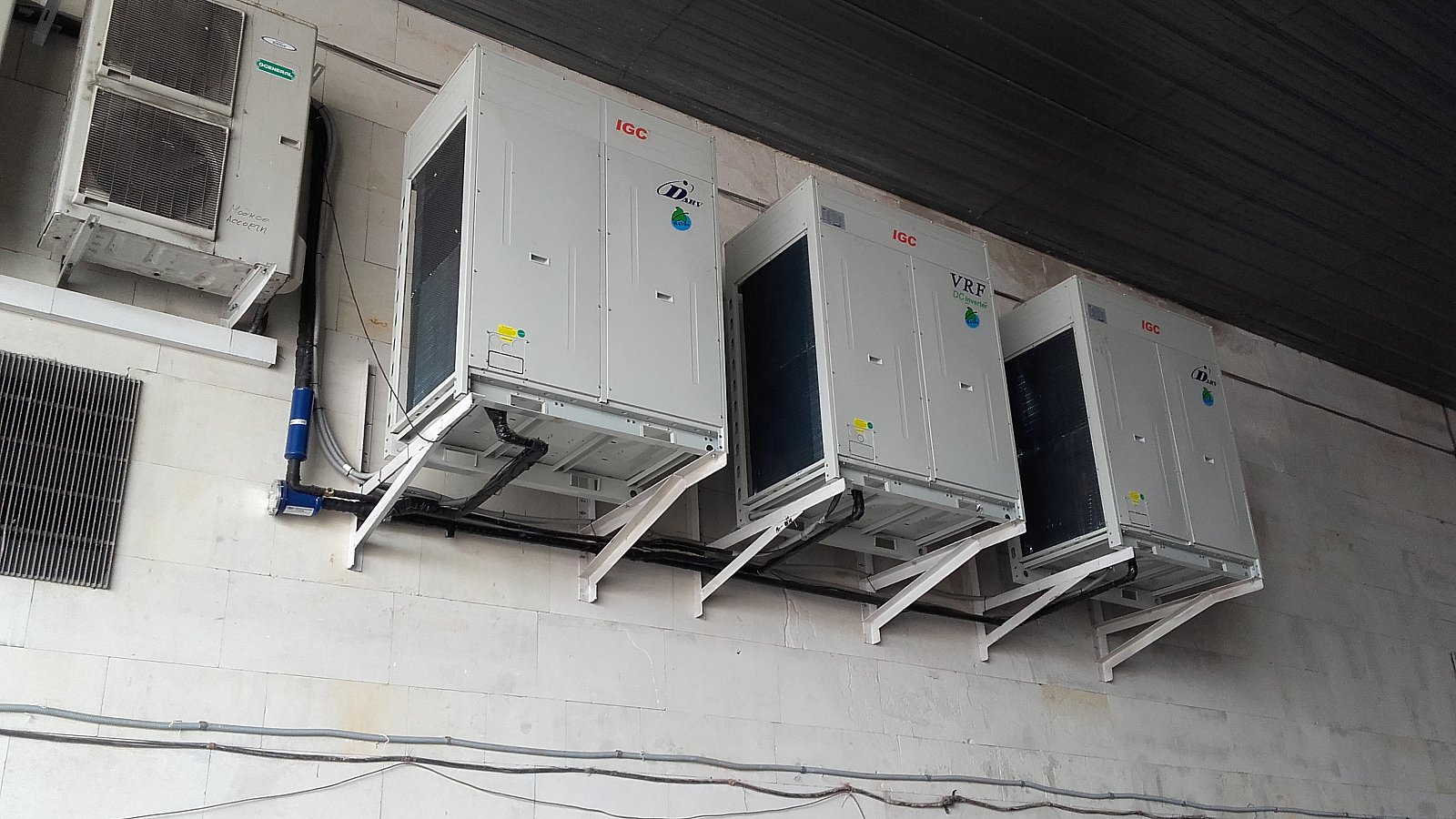 СК "Олимпийский" магазин "Фамилия"