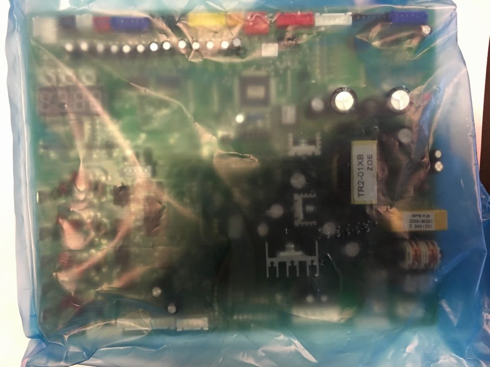 Плата управления внешнего блока 1521496